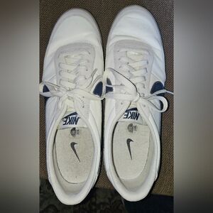 Nike Mens White Sneakers